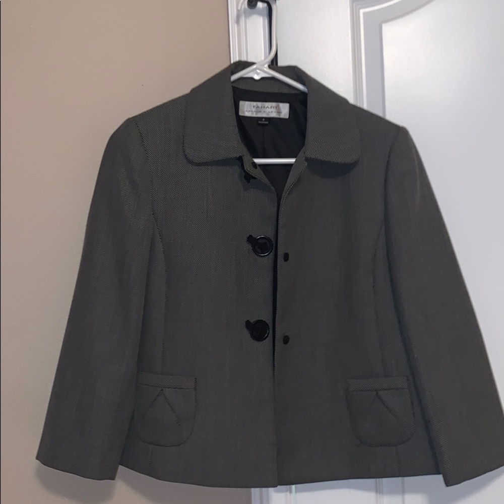 Tahari Blazer